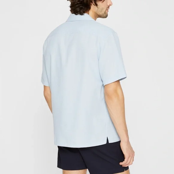 Short Sleeve Solid Waffle Camp Collar Shirt - Brand New - NEVER WORN - Lt Blue